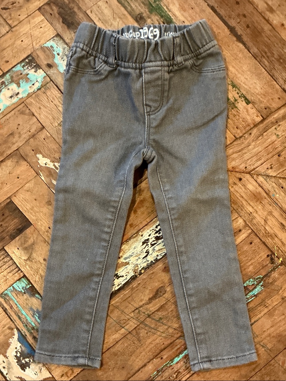 Kids Gray Knit Jeggings with Elastic Waistband